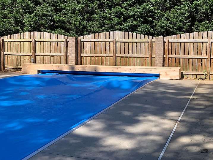 Royal Blue Pool Cover and Bench Royal Blue pool cover with a bench